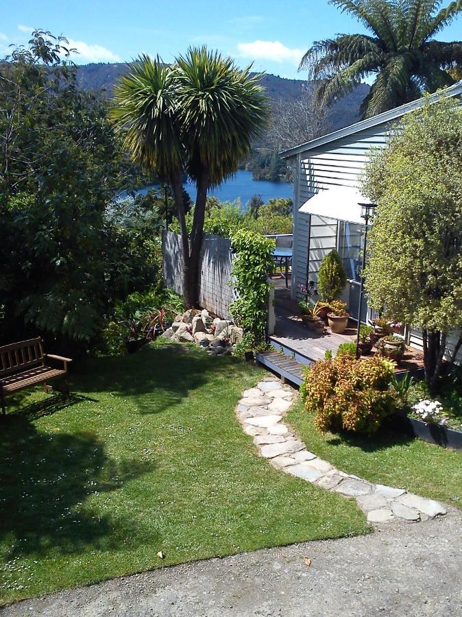 The Tuai Suite Waikaremoana Luaran gambar